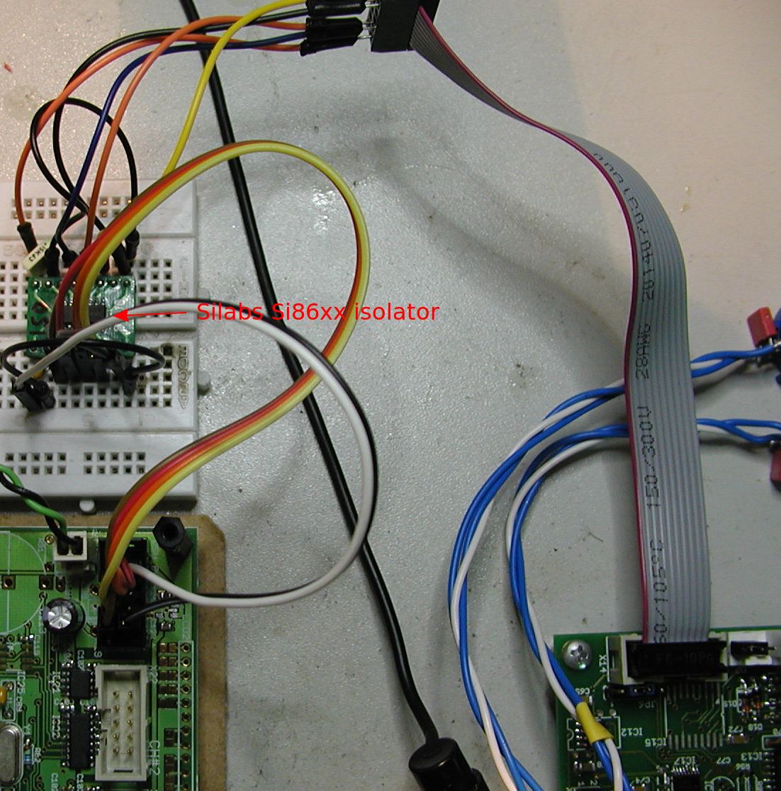 MCU-PSU PCBs connection with isolator on breadboard