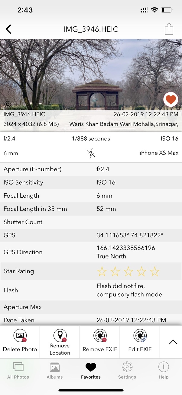 EXIF app screenshot