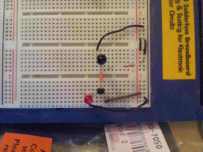 phototransistor light