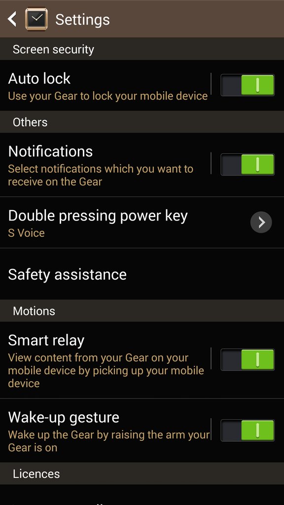 Screen shot from Note 3 showing: Gear Manager > Settings > Auto lock turned on